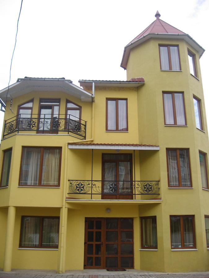 Hotel Alfa Irlyava Экстерьер фото